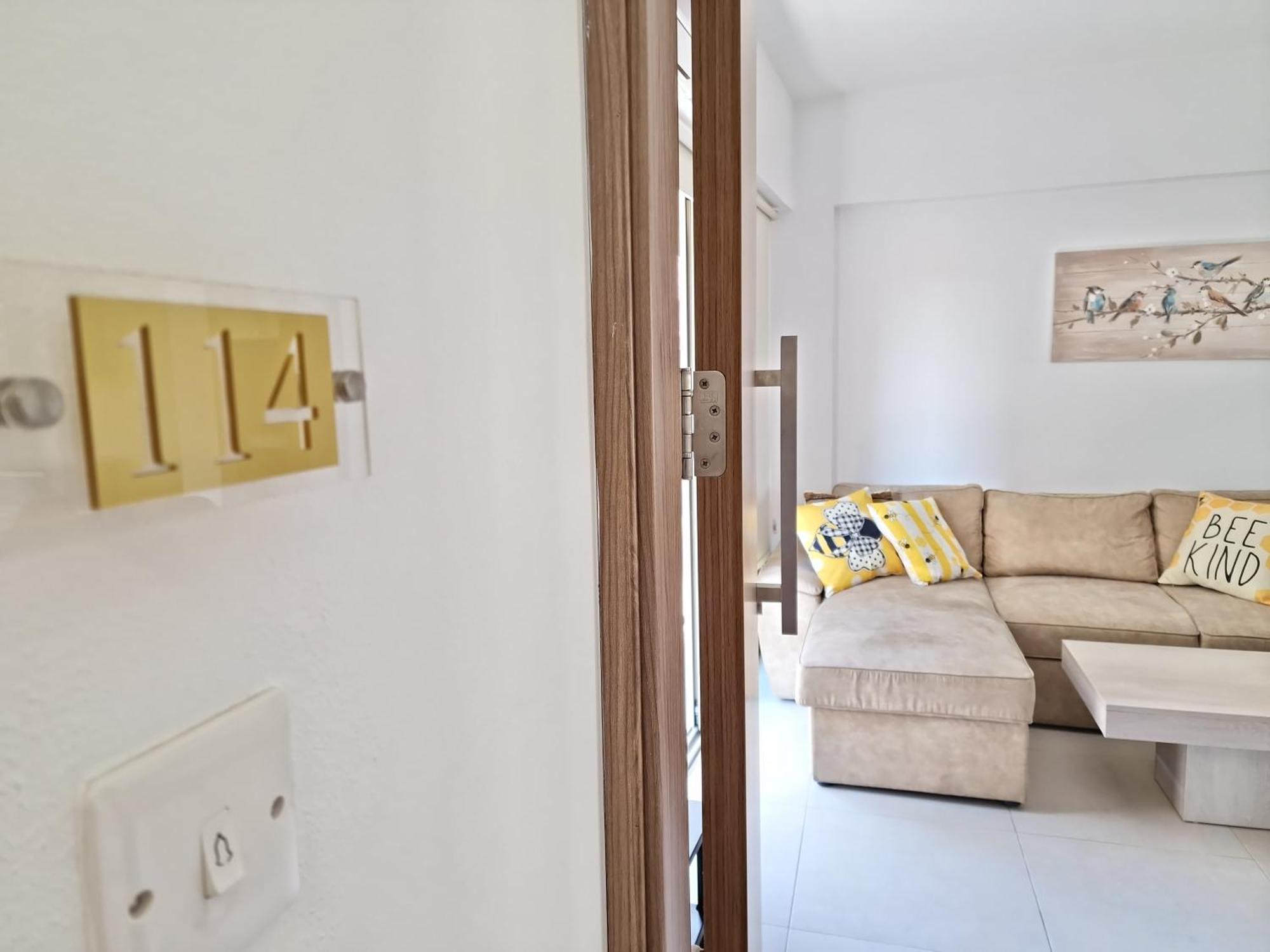 Lemon Paradise City Centre 200M From Beach Larnaca Eksteriør billede