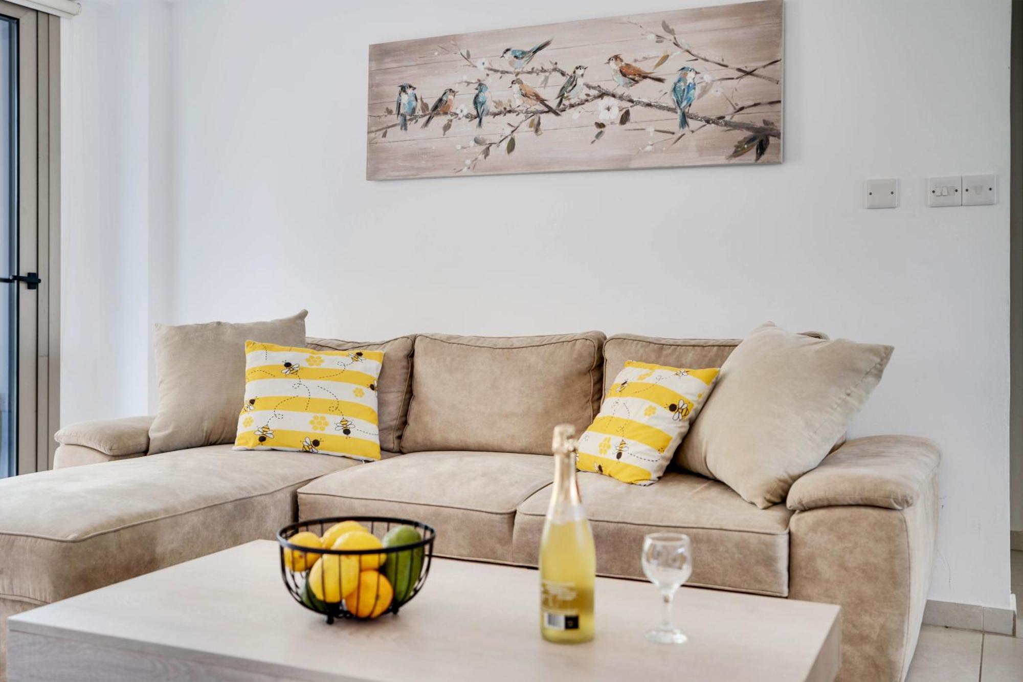 Lemon Paradise City Centre 200M From Beach Larnaca Eksteriør billede